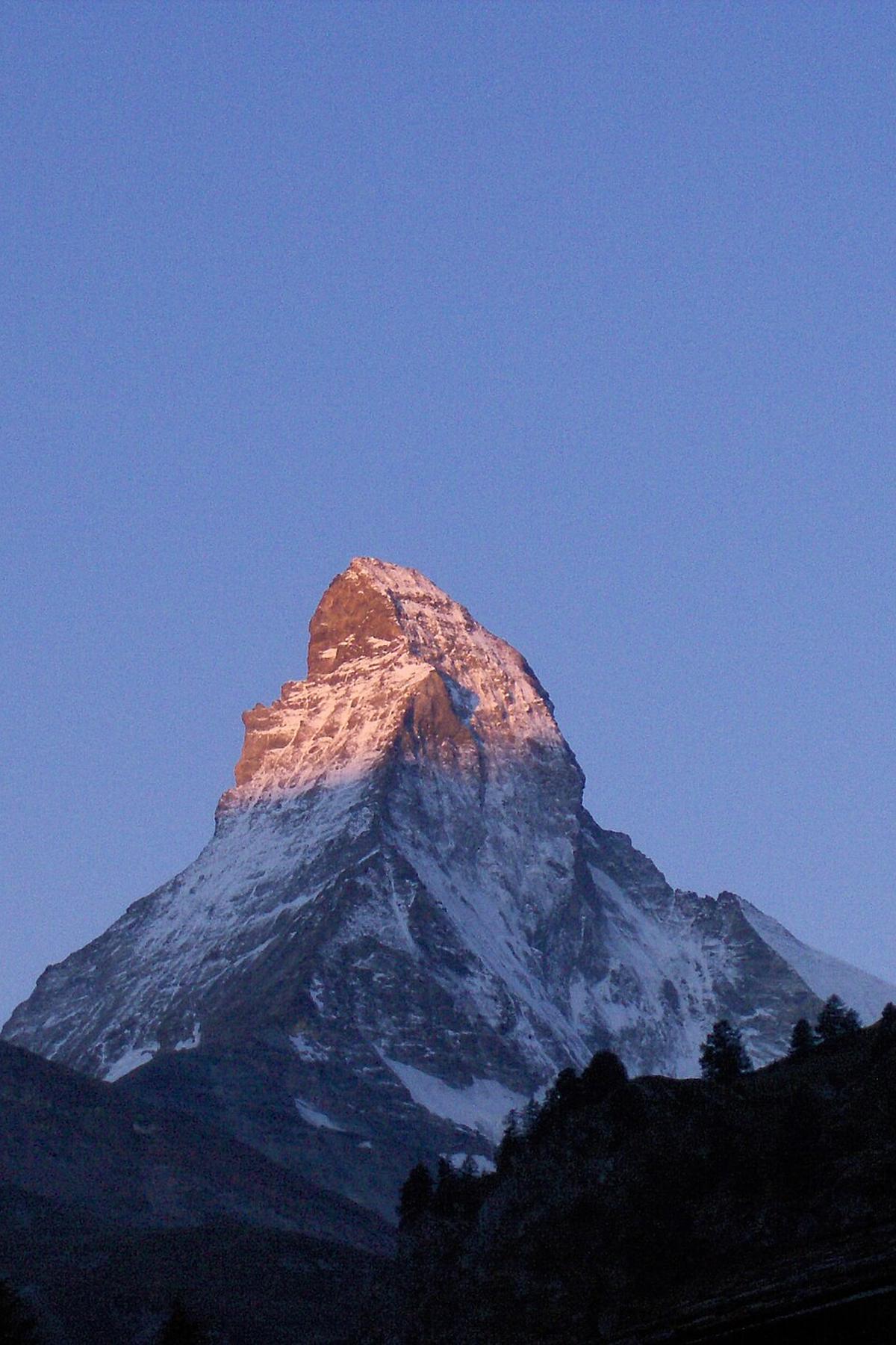 Matterhorn Zermatt sunrise
